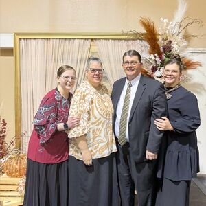 Meet your Posher, Lisa Lanay